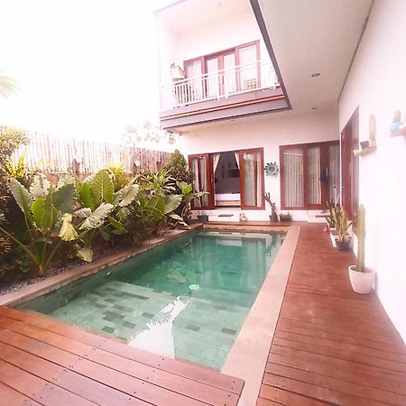 Loka Anyar Guest House ケロボカン エクステリア 写真