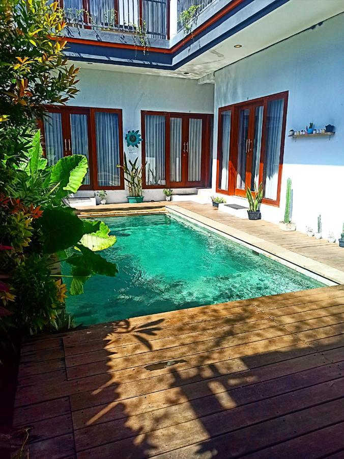Loka Anyar Guest House ケロボカン エクステリア 写真