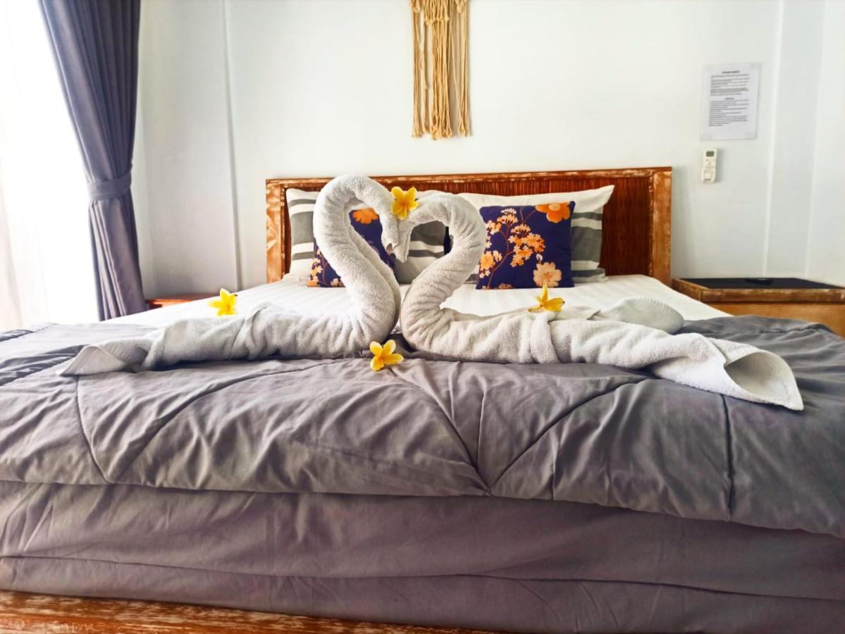 Loka Anyar Guest House ケロボカン エクステリア 写真