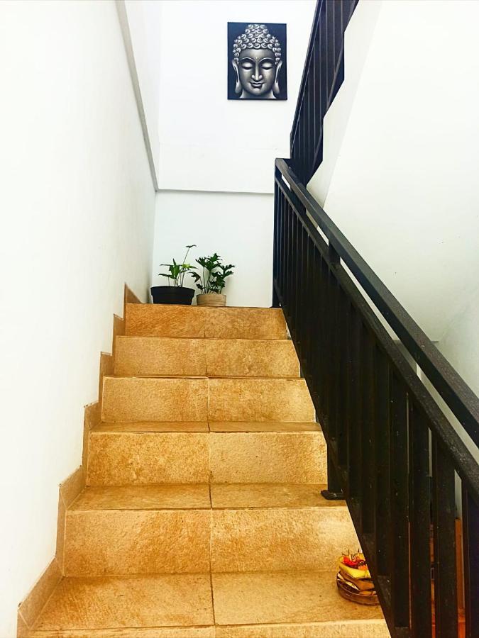 Loka Anyar Guest House ケロボカン エクステリア 写真